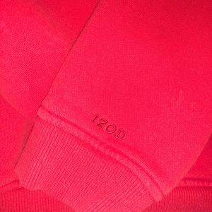 IZOD red pullover